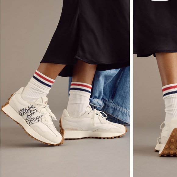 Women's New Balance 327 Sneakers - Picture 4 of 6